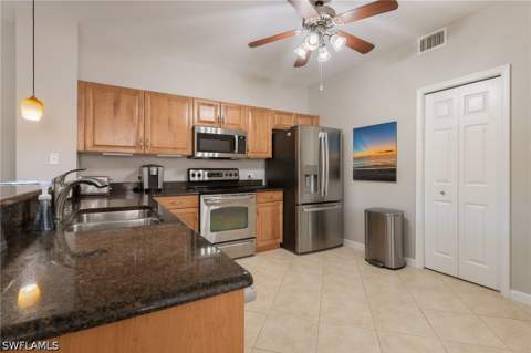 10033 Heather Ln 501, Naples FL - photo 6 of 24