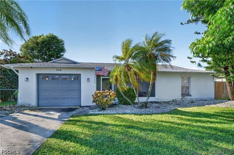 2 bedroom SingleFamilyResidence at 406 SE 6th St, Cape Coral, Cape Coral — photo 4