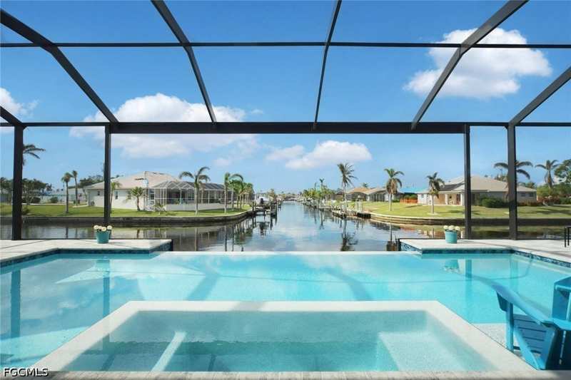 3 bedroom SingleFamilyResidence at 3724 SW 1st Pl, Cape Coral, Cape Coral — photo 1
