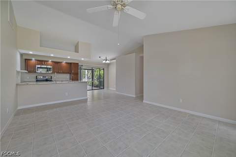 915 SW 31st Ter, Cape Coral FL - photo 12 of 30