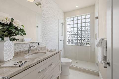 14334 Harbour Landings Dr 17A, Fort Myers FL - photo 22 of 41