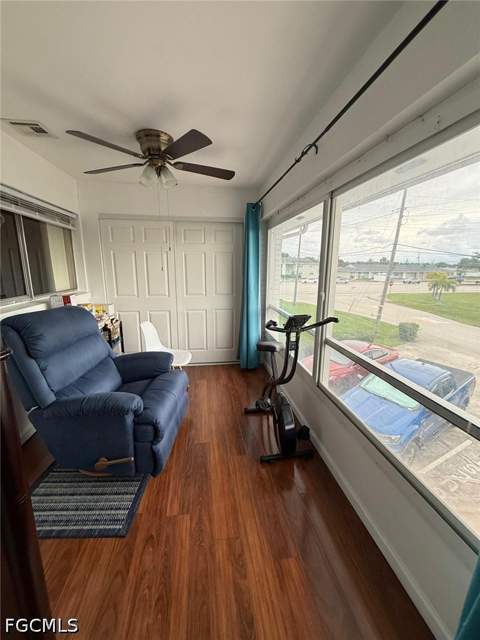 4802 Tudor Dr 205, Cape Coral FL - photo 7 of 10