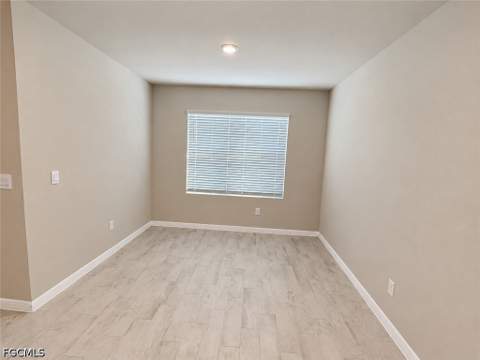 429 NE Juanita Pl, Cape Coral FL - photo 10 of 43