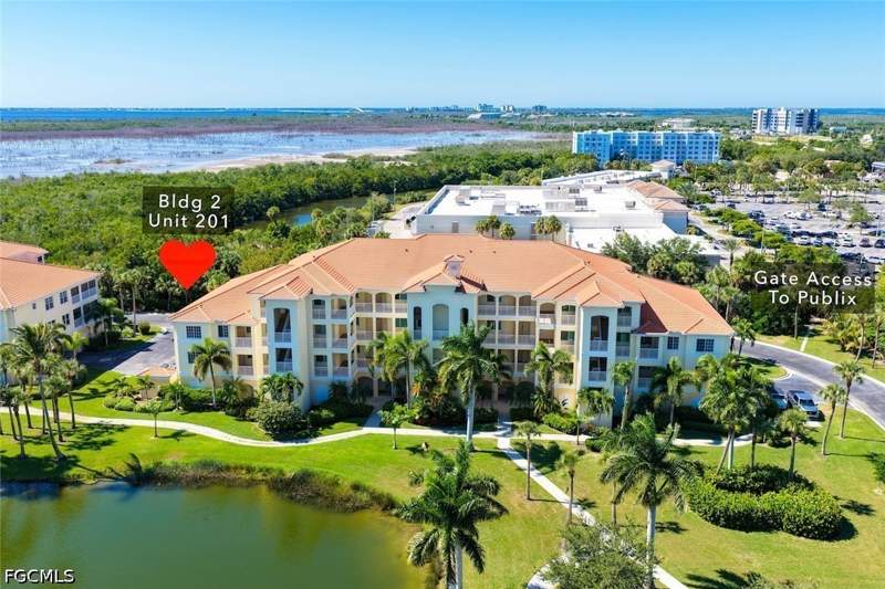 3 bedroom Condominium at 20021 Sanibel View Cir 201, Sanibel View Condo, Fort Myers — photo 2