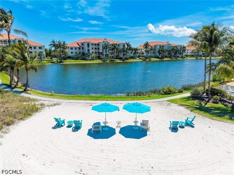 3 bedroom Condominium at 20021 Sanibel View Cir 201, Sanibel View Condo, Fort Myers — photo 4