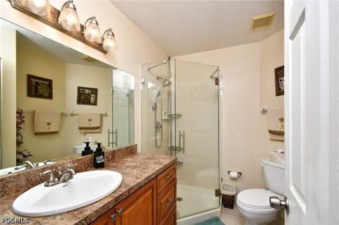 9315 Central Park Dr 204, Fort Myers FL - photo 11 of 24