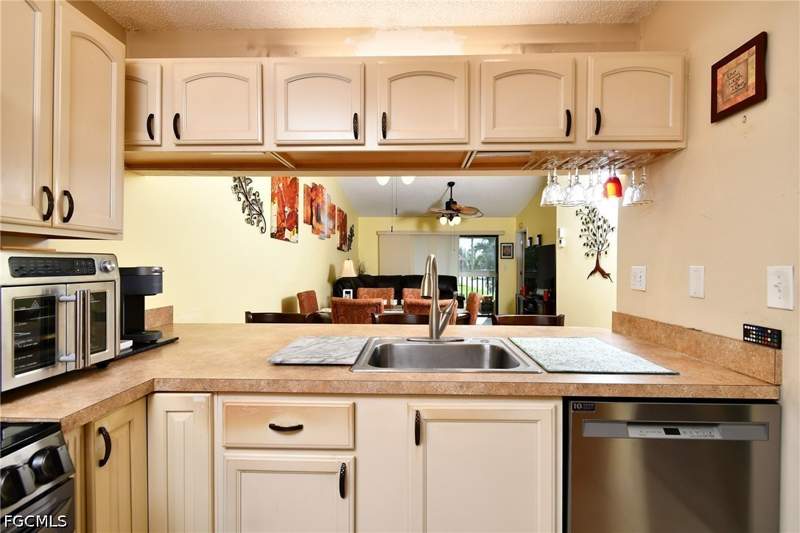 2 bedroom Condominium at 9315 Central Park Dr 204, Central Park South Condos, Fort Myers — photo 3