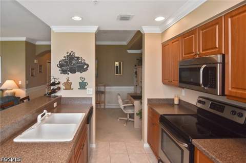 10450 Washingtonia Palm Way 1436, Fort Myers FL - photo 10 of 44