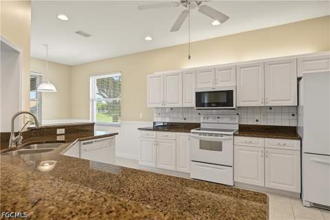 3531 Sabal Springs Blvd, North Fort Myers FL - photo 7 of 40