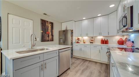 15405 Crystal Lake Dr, North Fort Myers FL - photo 9 of 36
