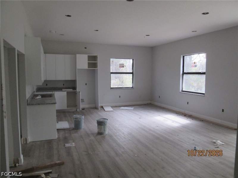 3 bedroom SingleFamilyResidence at 832 Clow St E, Lehigh Acres, Lehigh Acres — photo 2