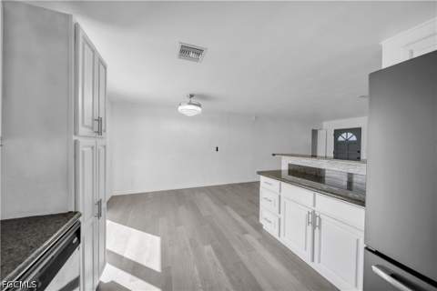 1206 NE 4th Ter, Cape Coral FL - photo 11 of 48