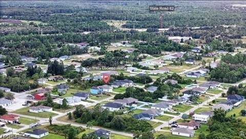 3211 42nd St SW, Lehigh Acres FL - photo 7 of 27