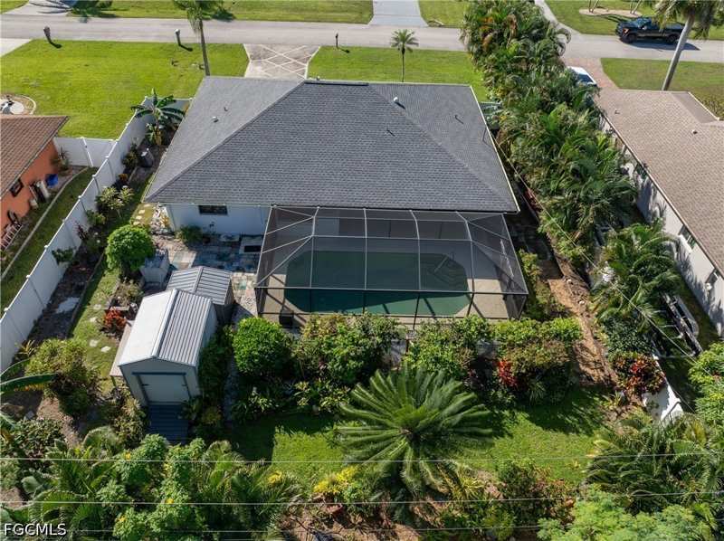 3 bedroom SingleFamilyResidence at 243 SW 33rd St, Cape Coral, Cape Coral — photo 1