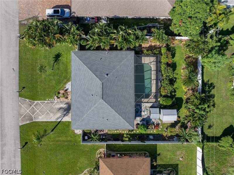 3 bedroom SingleFamilyResidence at 243 SW 33rd St, Cape Coral, Cape Coral — photo 3