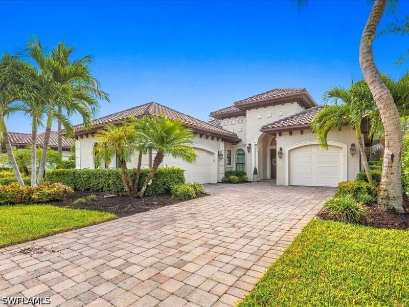 4 bedroom SingleFamilyResidence at 7493 Lantana Cir, Lantana At Olde Cypress, Naples — photo 4