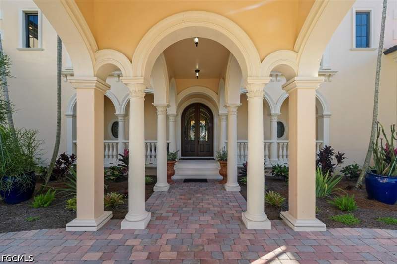 5 bedroom SingleFamilyResidence at 5378 Darby Ct, Cape Coral, Cape Coral — photo 5
