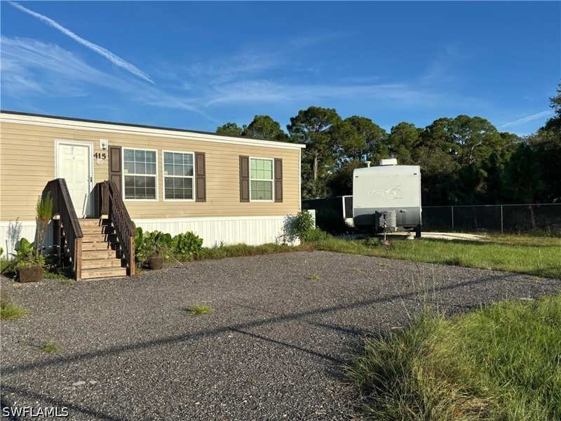 3 bedroom SingleFamilyResidence at 415 S Brida St, Montura, Clewiston — photo 1