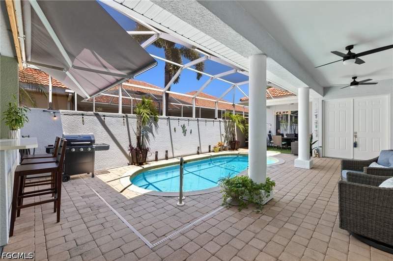 3 bedroom Attached at 14051 Bently Cir, Bell Tower Park, Fort Myers — photo 5