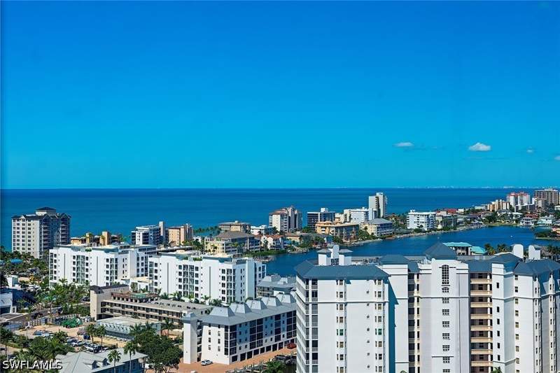 3 bedroom Condominium at 8787 Bay Colony Dr 2005, Trieste At Bay Colony, Naples — photo 2