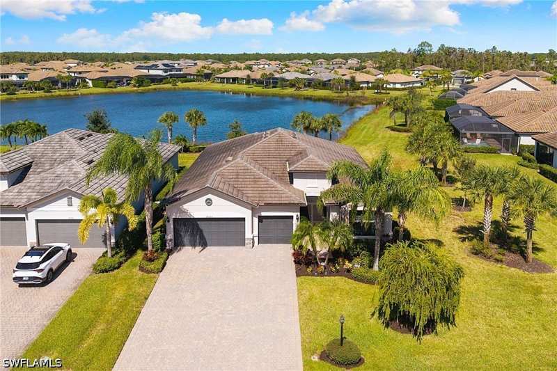 3 bedroom SingleFamilyResidence at 17680 Brooksin Ct, The Place At Corkscrew, Estero — photo 1