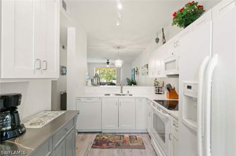 1366 Mainsail Dr 1515, Naples FL - photo 7 of 31