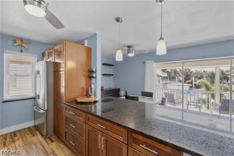 1155 Sandpiper St C4, Naples FL - photo 11 of 41