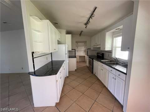 26261 Squire Ln, Bonita Springs FL - photo 9 of 22