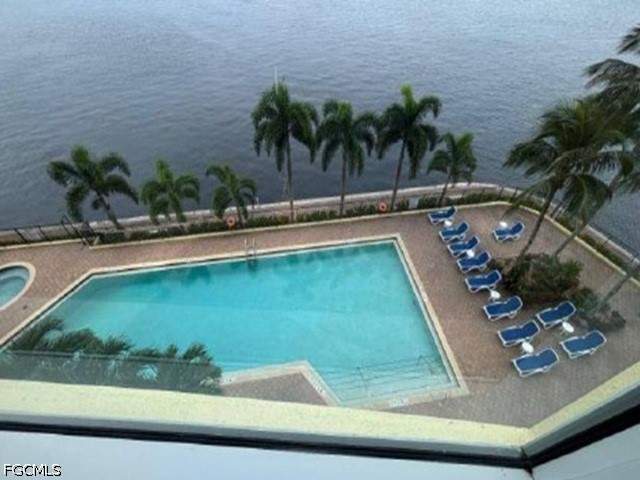 3 bedroom Condominium at 2797 1st St 402, Oasis, Fort Myers — photo 2
