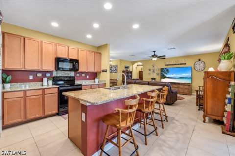 4416 SW 13th Ave, Cape Coral FL - photo 10 of 32