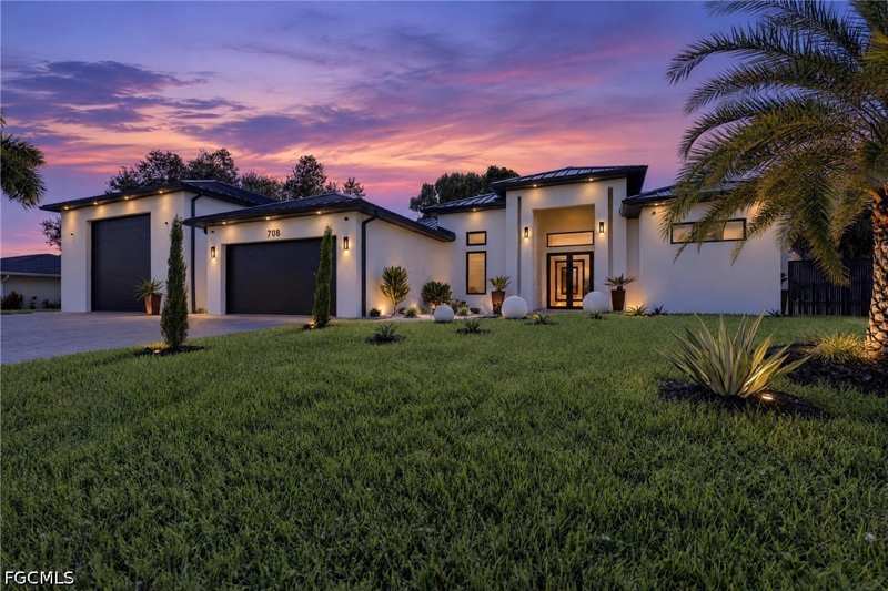 4 bedroom SingleFamilyResidence at 708 SW 10th St, Cape Coral, Cape Coral — photo 1