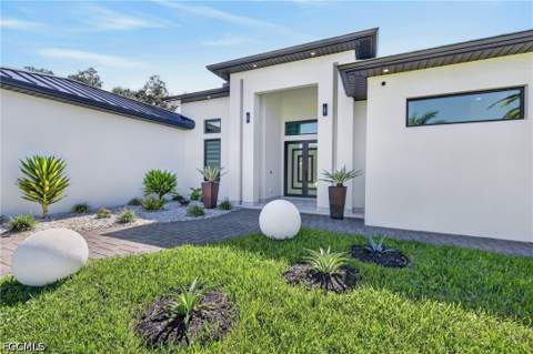 708 SW 10th St, Cape Coral FL - photo 6 of 70
