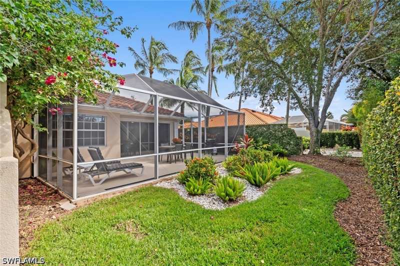 2 bedroom Attached at 5781 Drummond Way, Island Walk, Naples — photo 1