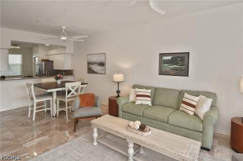 8076 Queen Palm Ln 443, Fort Myers FL - photo 6 of 40