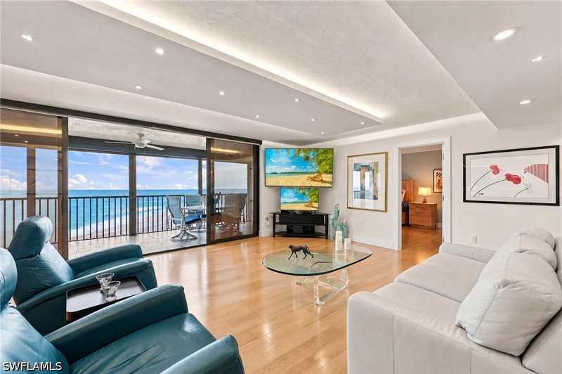 2 bedroom Condominium at 9653 Gulf Shore Dr 702, Casa Grande, Naples — photo 1