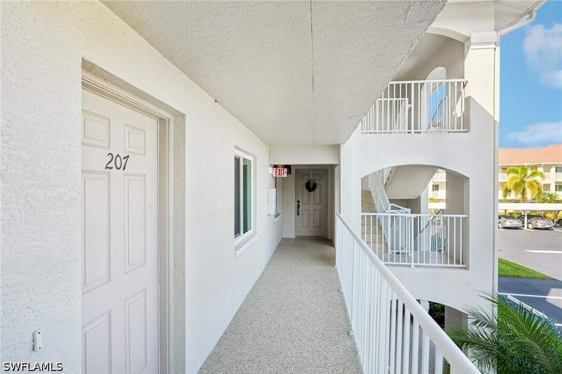 2 bedroom Condominium at 1100 Eastham Way 207, Glenmoor Greens, Naples — photo 3