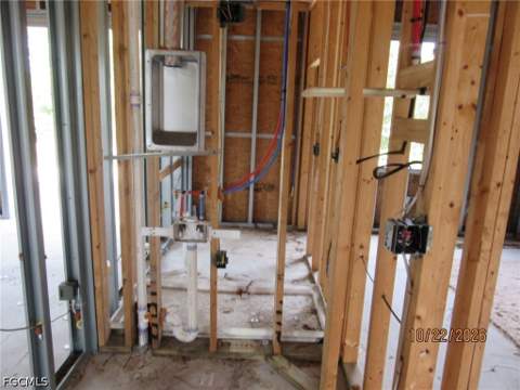 921 Bassinger Ave S, Lehigh Acres FL - photo 7 of 8