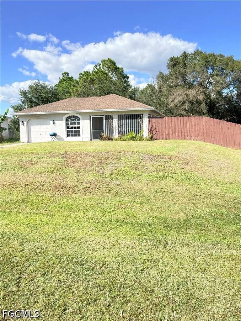 3 bedroom SingleFamilyResidence at 2812 50th St W, Lehigh Acres, Lehigh Acres — photo 1