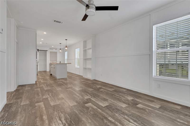 2 bedroom ManufacturedHome at 35 Dogwood Way, Plantation Estates Mobile Home, Fort Myers — photo 3