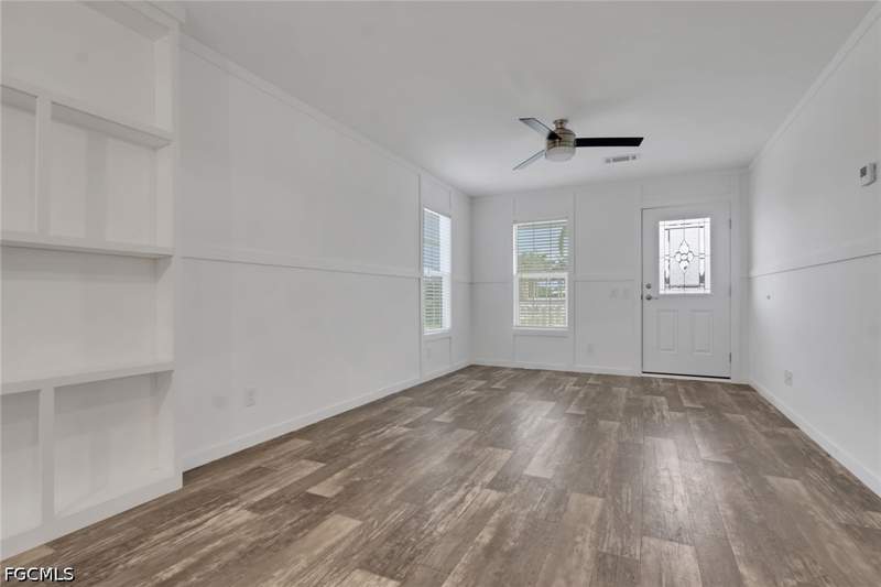 2 bedroom ManufacturedHome at 35 Dogwood Way, Plantation Estates Mobile Home, Fort Myers — photo 5