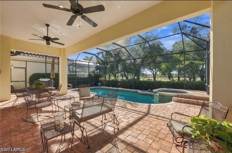 3 bedroom SingleFamilyResidence at 965 Tierra Lago Way, Tierra Lago, Naples — photo 4