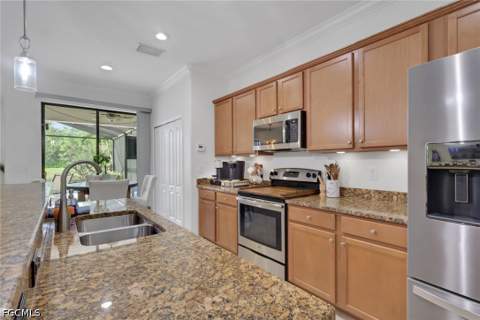 9517 River Otter Dr, Fort Myers FL - photo 10 of 72