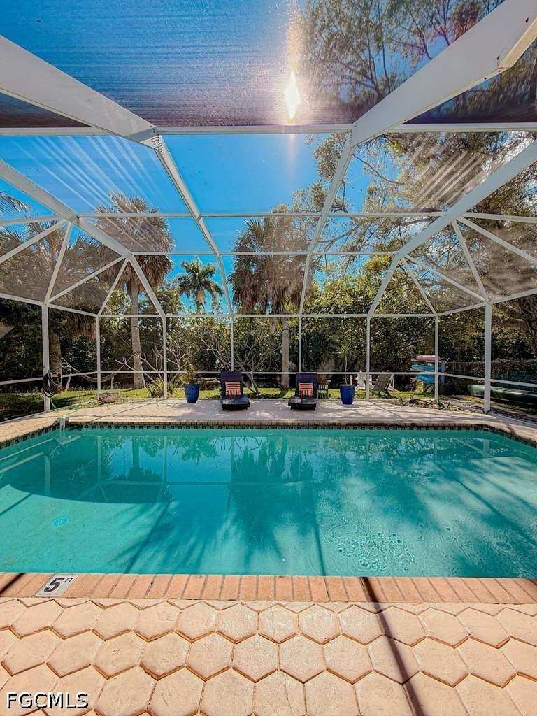 4 bedroom SingleFamilyResidence at 89 Glenmont Dr W, North Fort Myers, North Fort Myers — photo 1