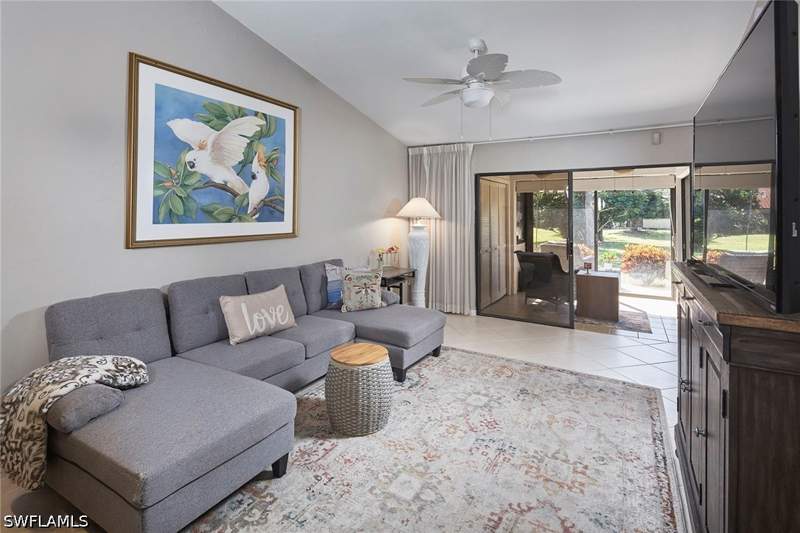 2 bedroom Attached at 2069 Pine Isle Ln 2069, Boca Ciega Manor, Naples — photo 5
