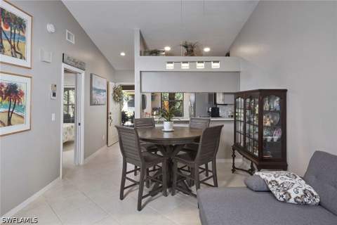 2069 Pine Isle Ln 2069, Naples FL - photo 7 of 27