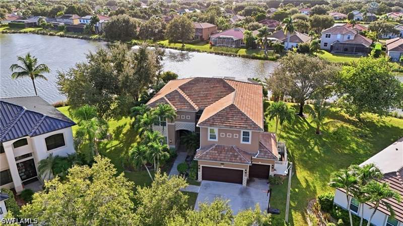 4 bedroom SingleFamilyResidence at 14786 Fripp Island Ct, Indigo Lakes, Naples — photo 2