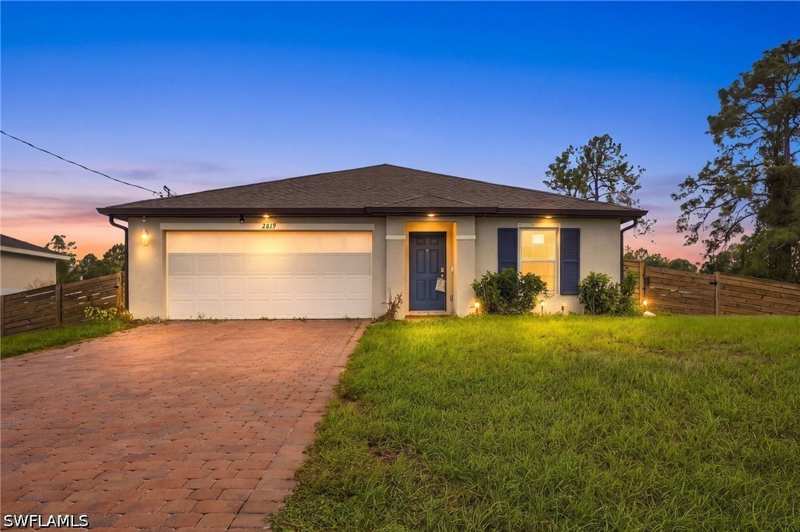 3 bedroom SingleFamilyResidence at 2819 43rd St W, Lehigh Acres, Lehigh Acres — photo 1