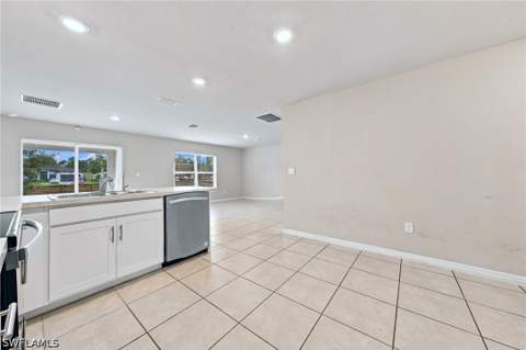2819 43rd St W, Lehigh Acres FL - photo 10 of 35