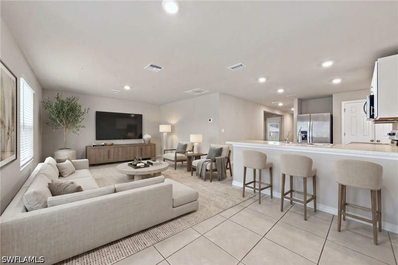 3 bedroom SingleFamilyResidence at 2819 43rd St W, Lehigh Acres, Lehigh Acres — photo 5
