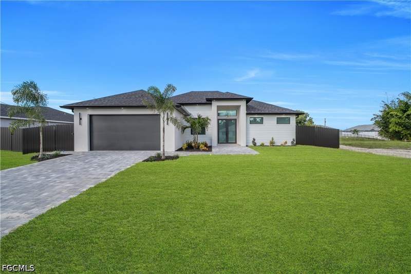 4 bedroom SingleFamilyResidence at 609 SE 2nd St, Cape Coral, Cape Coral — photo 2